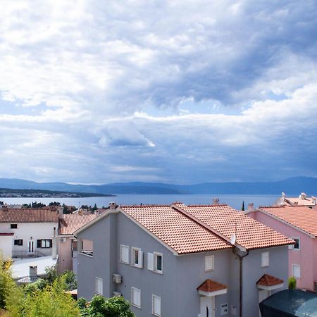 Malinska - Apartment Glavas Exterior photo